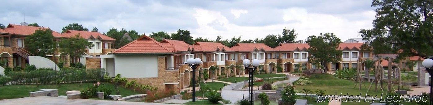 Golkonda Resorts & Spa Haidarábád Kültér fotó